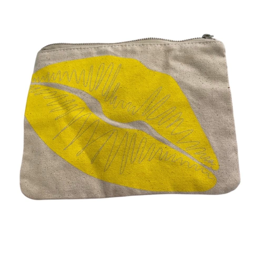 Canvas Zipper Basic Pouch. Cream/Yelow. One Size